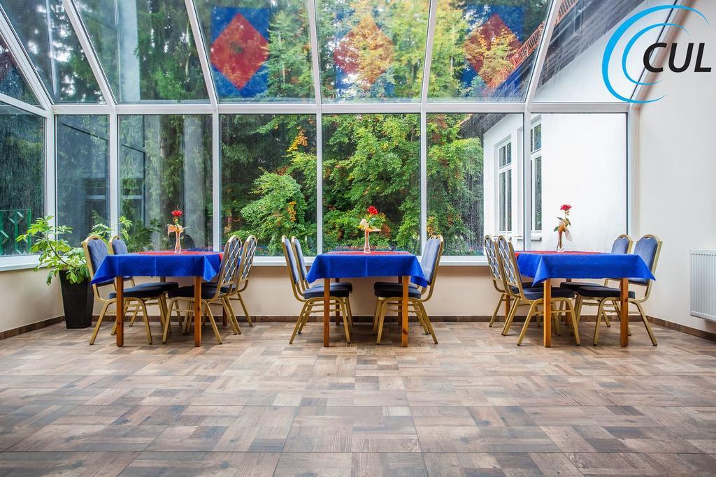 斯克拉斯卡波伦巴 Osrodek Wypoczynkowy Olimp酒店 外观 照片